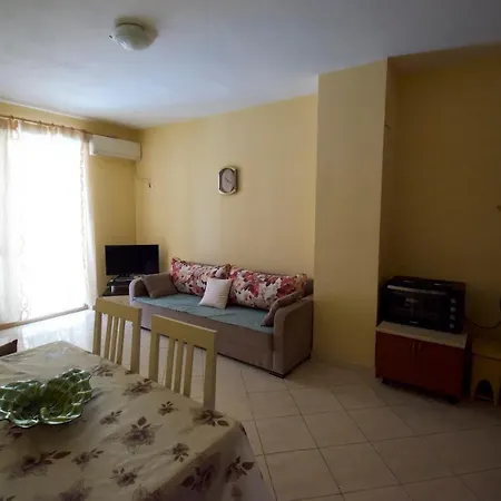 شقة Petrela Golem *